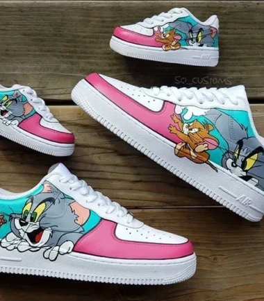 Tom Jerry Chase Sneakers
